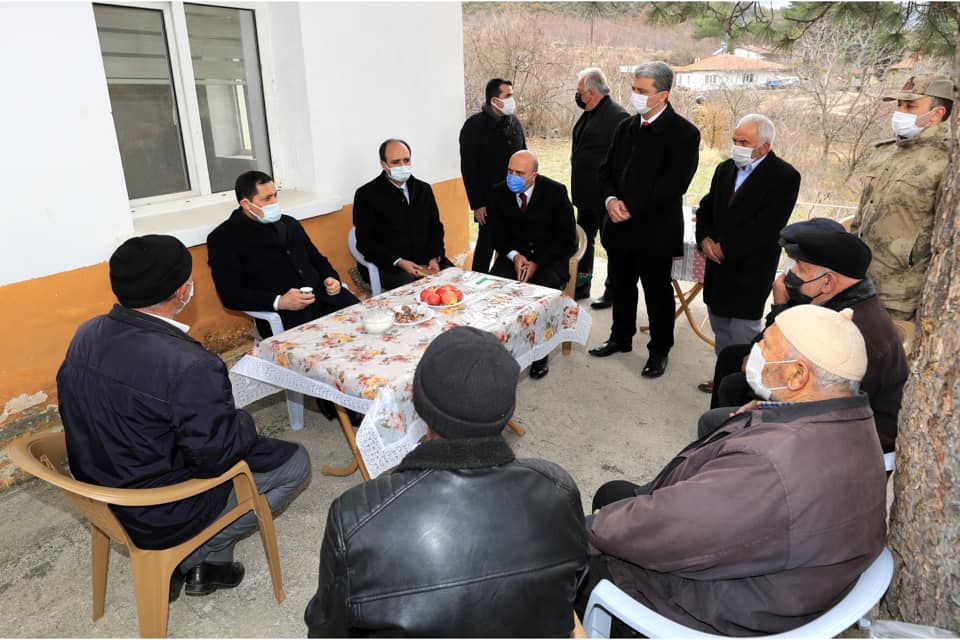 Amasya Valisi Birlik Başkanı Mustafa Masatlı Çiğdemlik Köyünü Ziyaret Etti